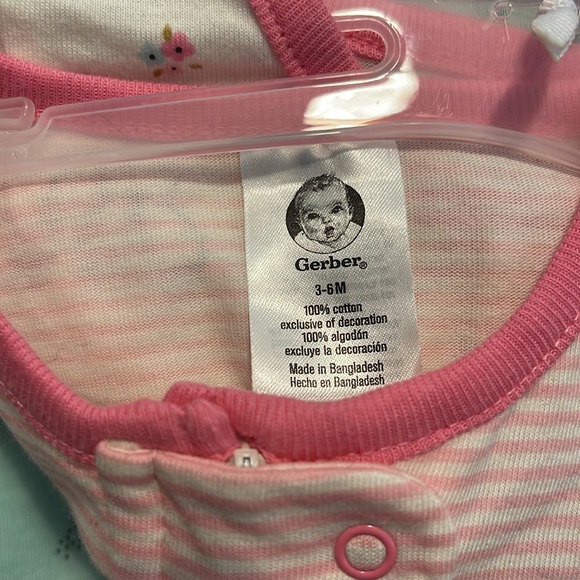 Gerber bodysuit footies - Picture 4 of 4